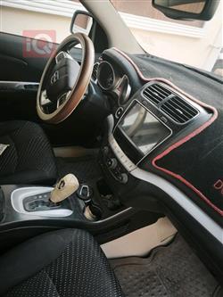 دودج جورني